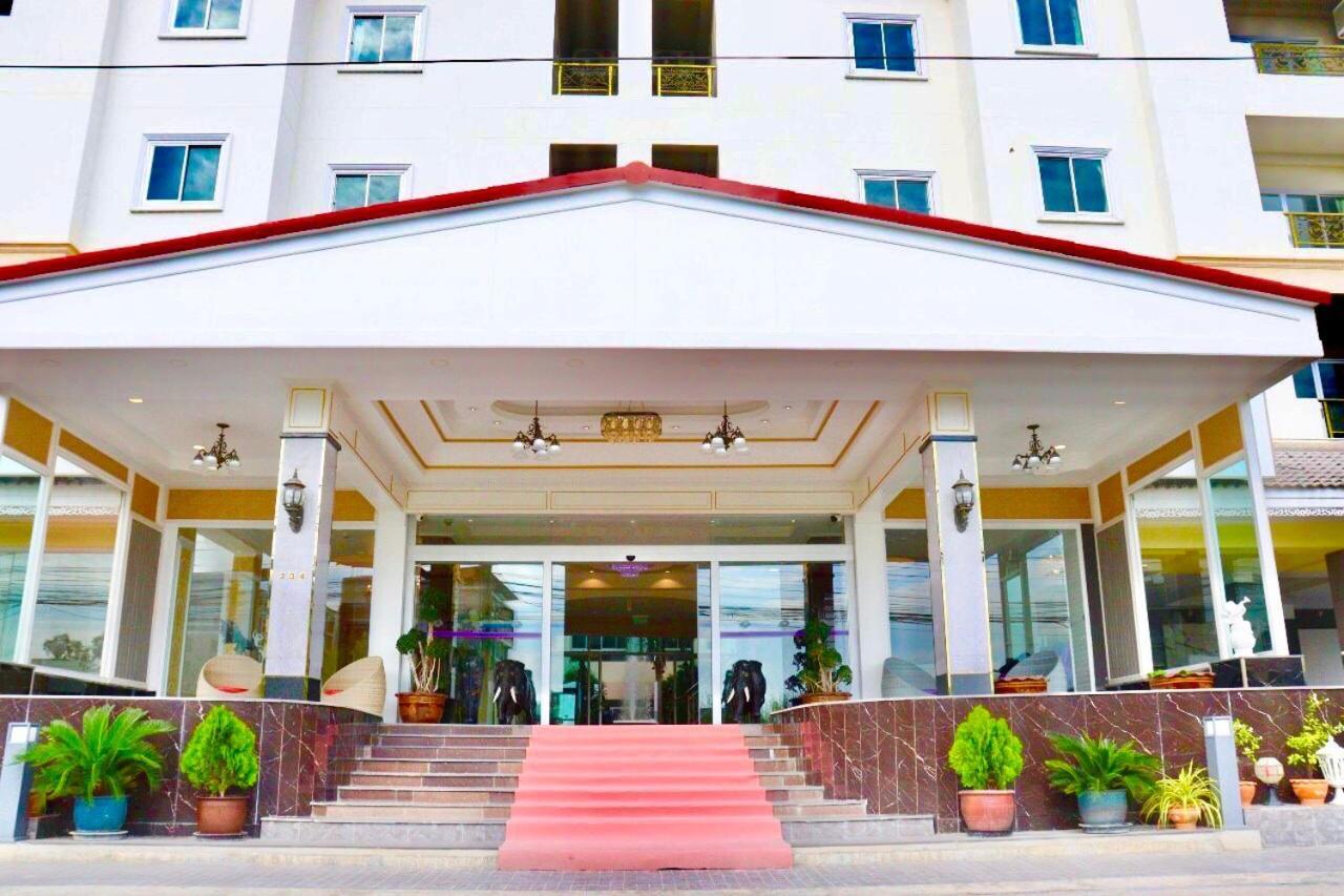 Napheera Royal Tel Hotel Ban Khlong Bang Krathiam Exterior foto