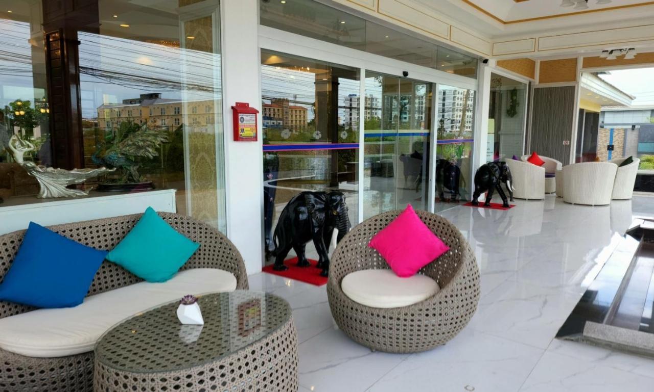 Napheera Royal Tel Hotel Ban Khlong Bang Krathiam Exterior foto