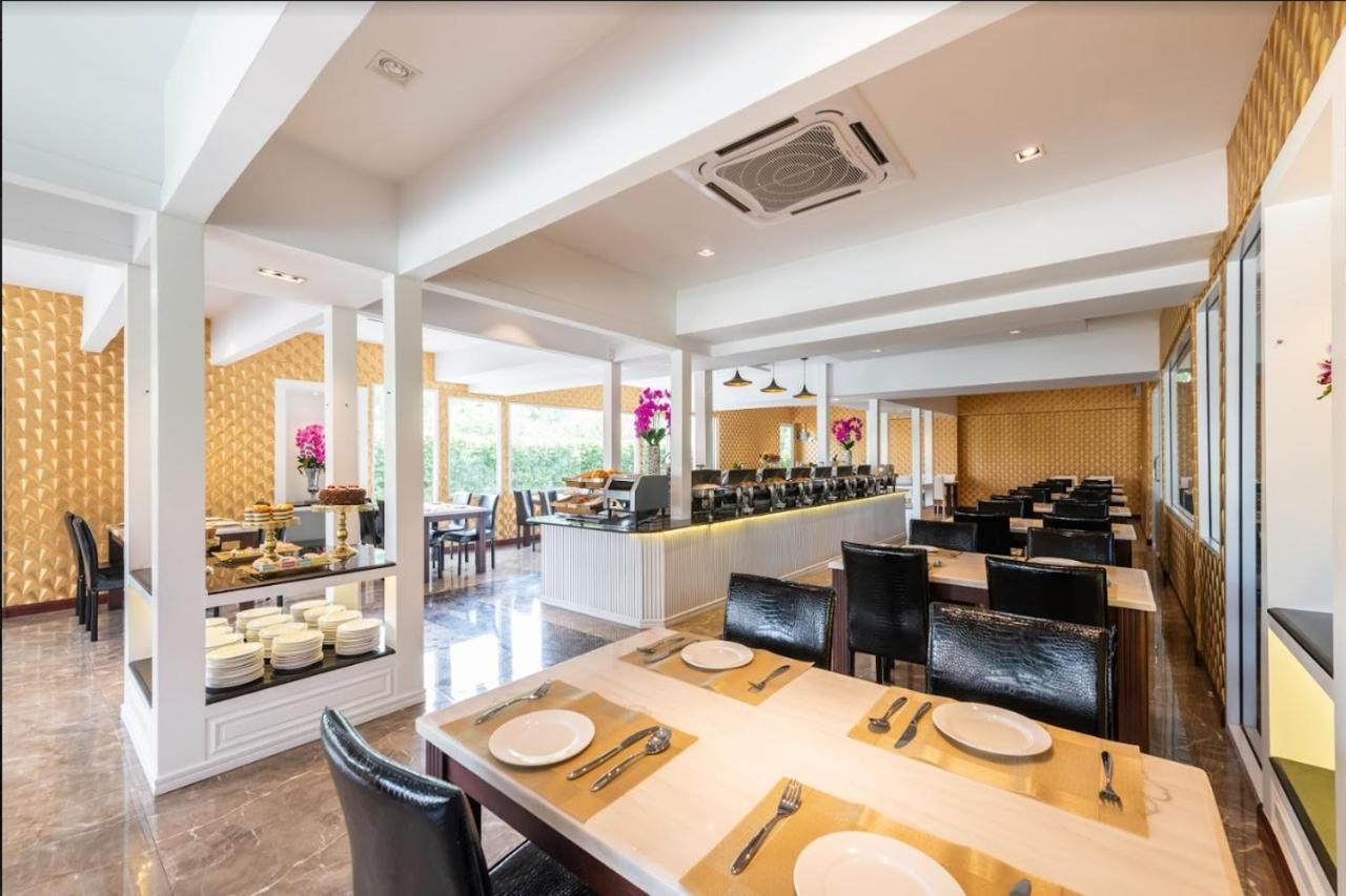 Napheera Royal Tel Hotel Ban Khlong Bang Krathiam Exterior foto
